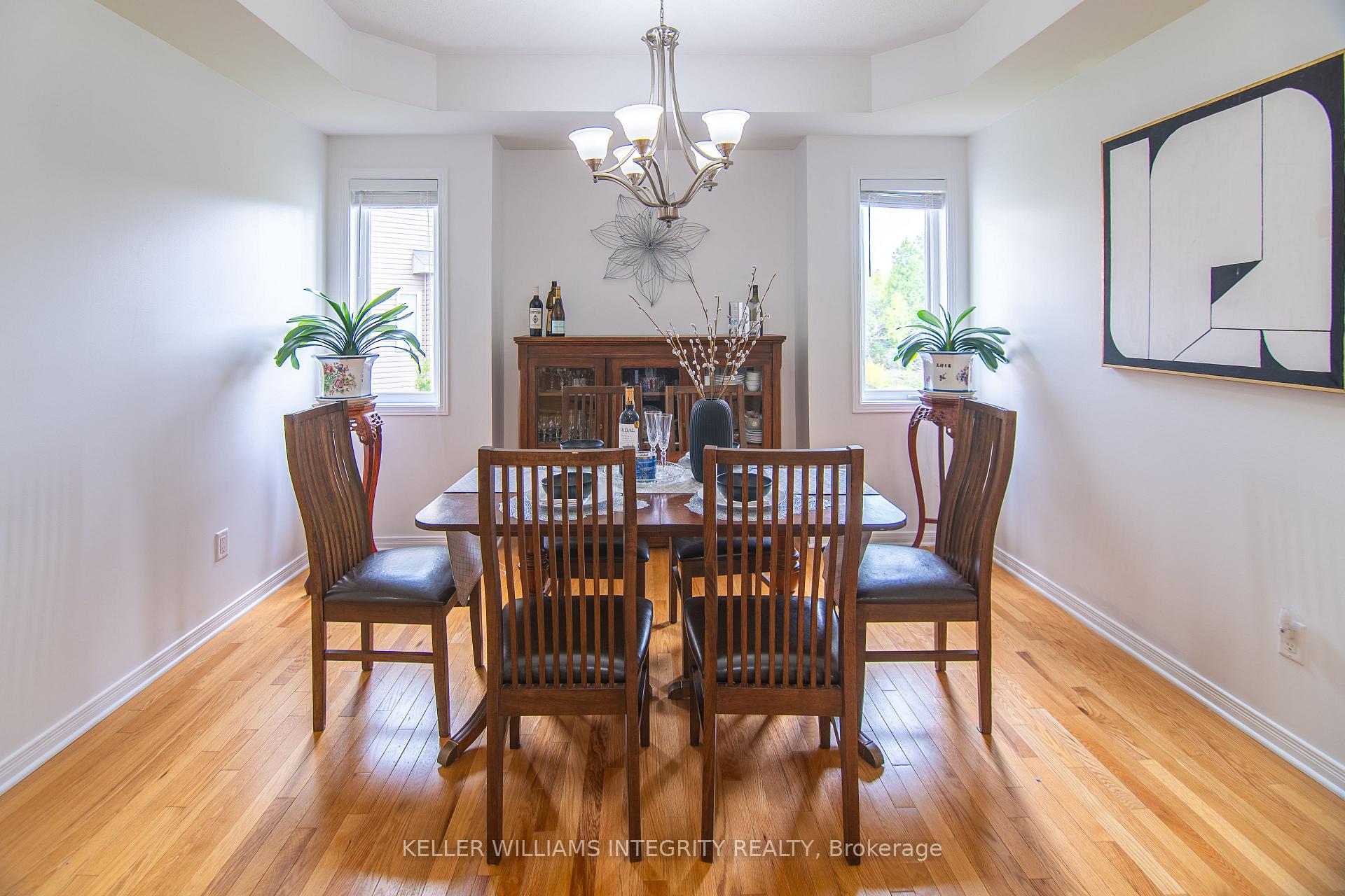 Photo 4 of 21 Edward Vince Evans Court, Arnprior — HOMEH