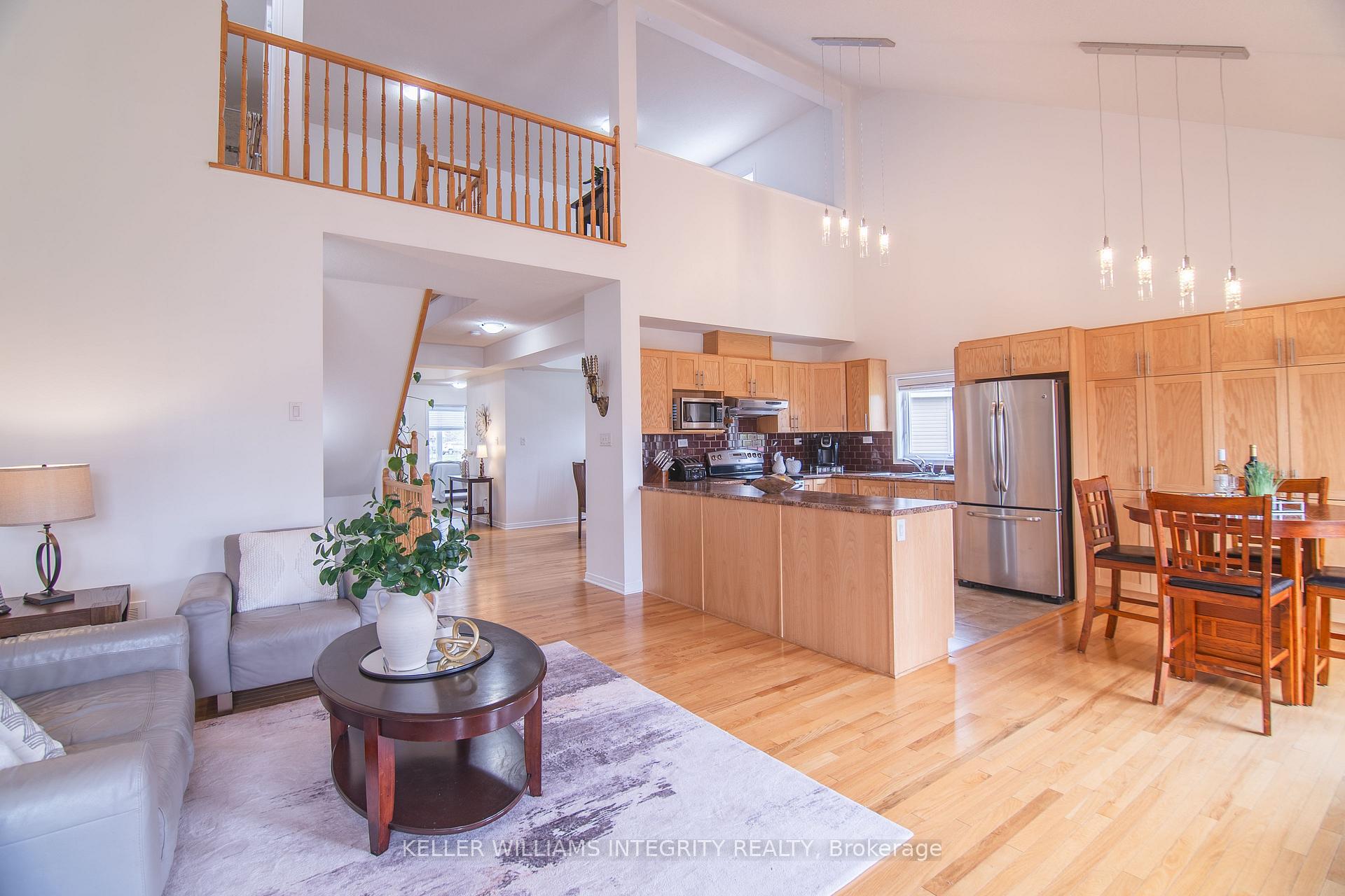 Photo 14 of 21 Edward Vince Evans Court, Arnprior — HOMEH