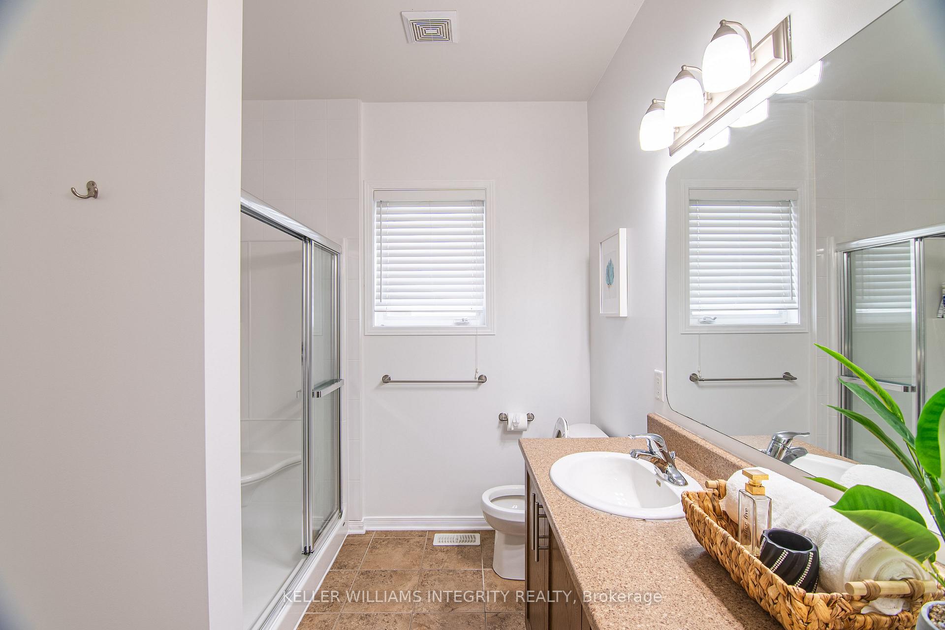 Photo 21 of 21 Edward Vince Evans Court, Arnprior — HOMEH