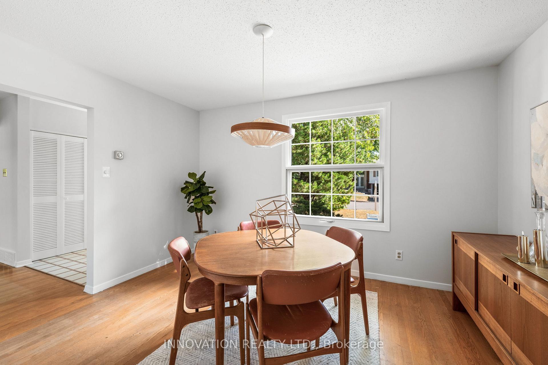 Photo 33 of 1867 Dorset Drive, Ottawa, Playfair Park — HOMEH