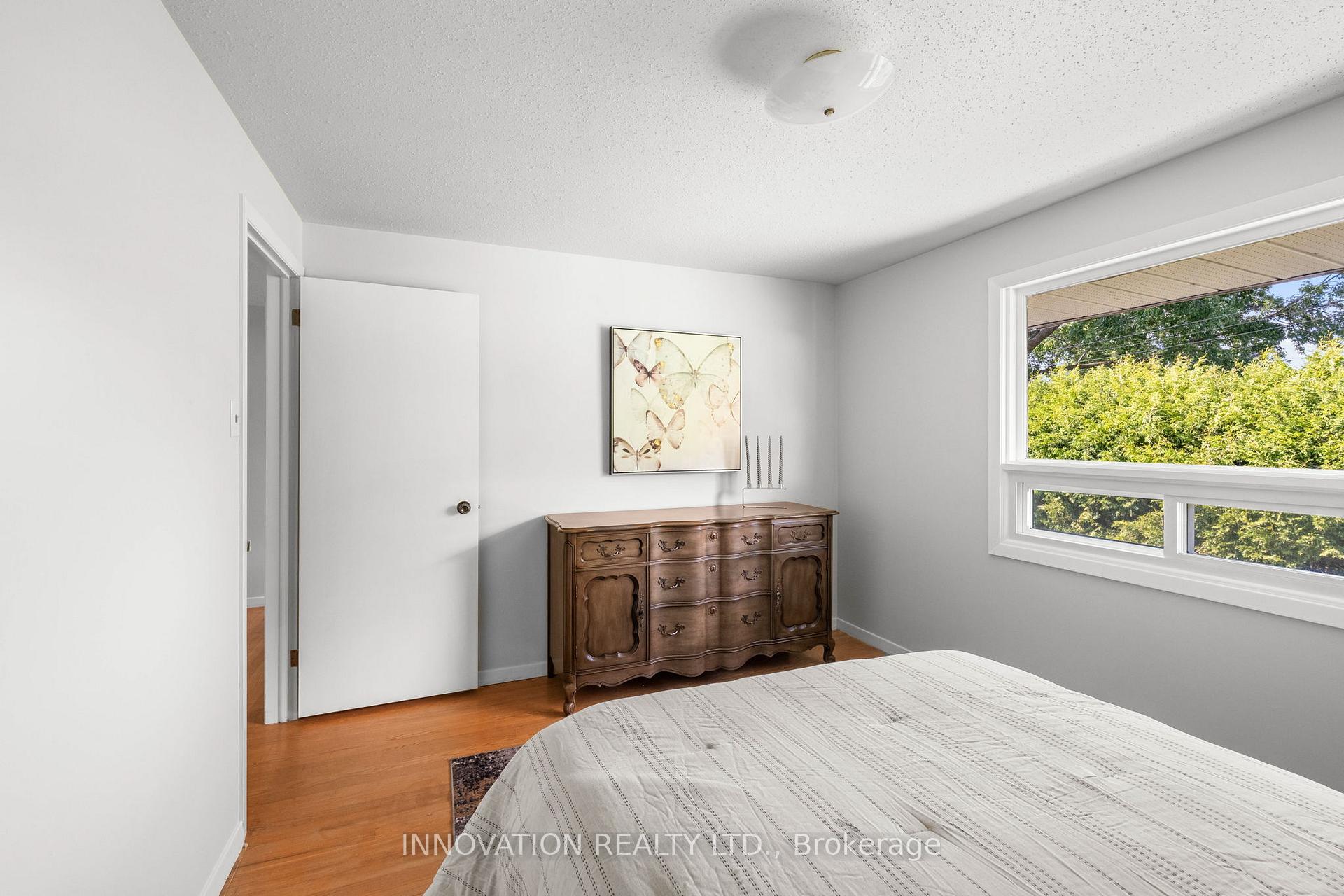 Photo 24 of 1867 Dorset Drive, Ottawa, Playfair Park — HOMEH