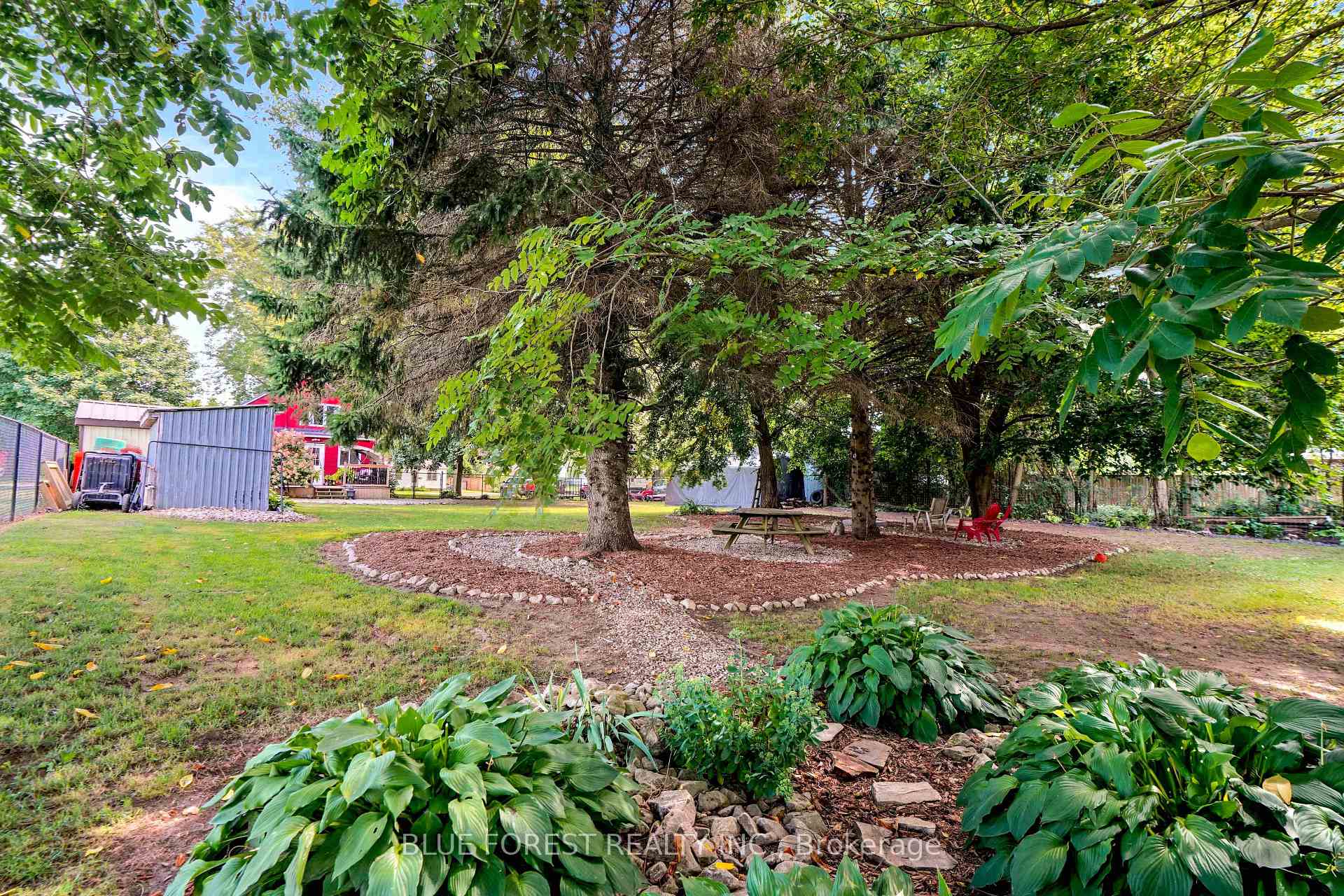 Photo 44 of 141 Centre Street, West Elgin, Rodney — HOMEH