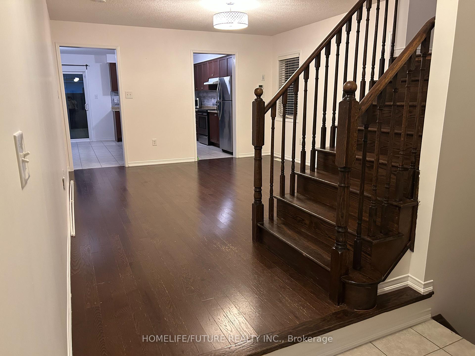 Photo 3 of 49 Malthouse Crescent, Ajax, Northeast Ajax — HOMEH
