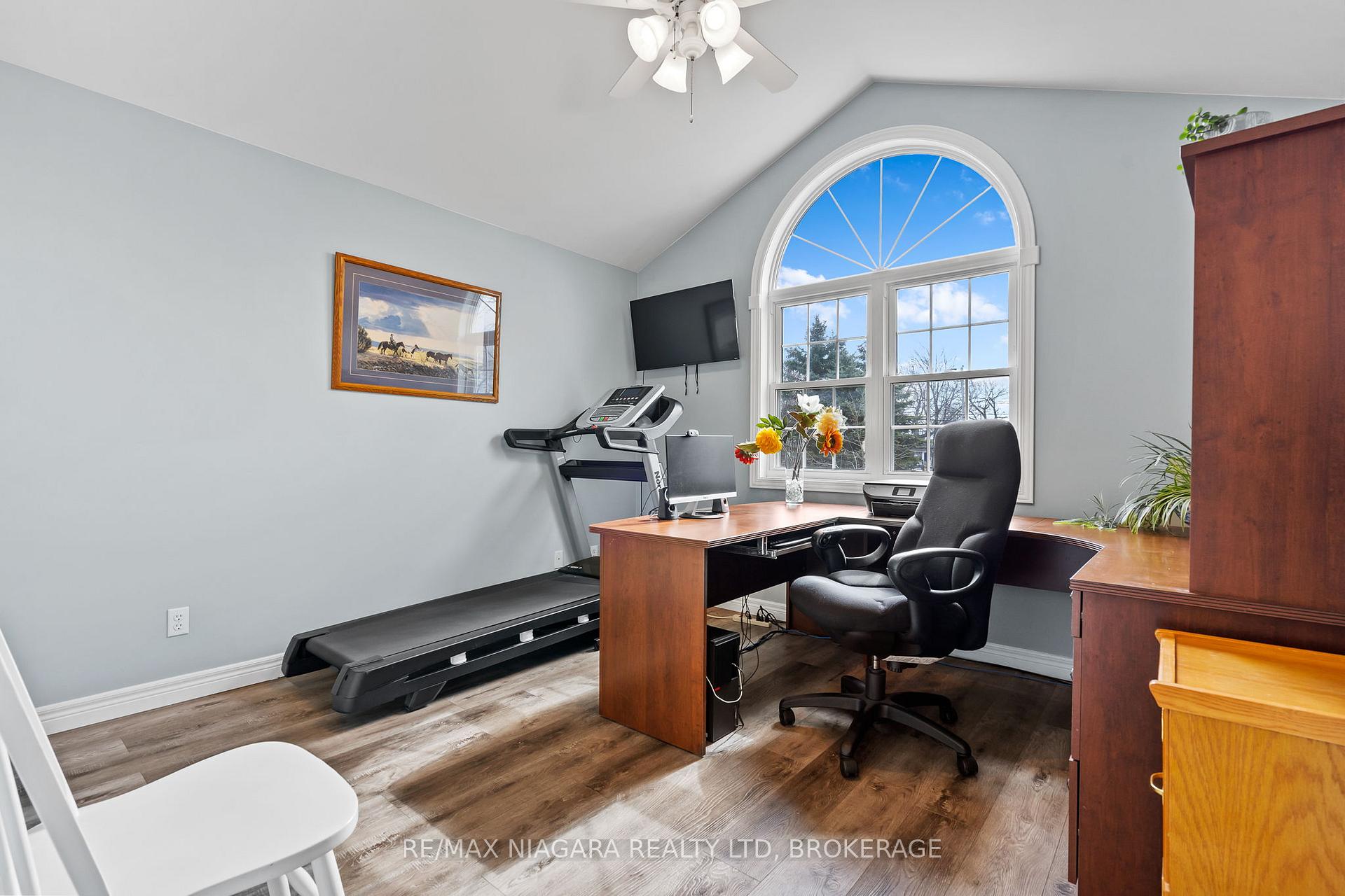 Photo 9 of 12262 Lakeshore Road, Wainfleet, Lakeshore — HOMEH