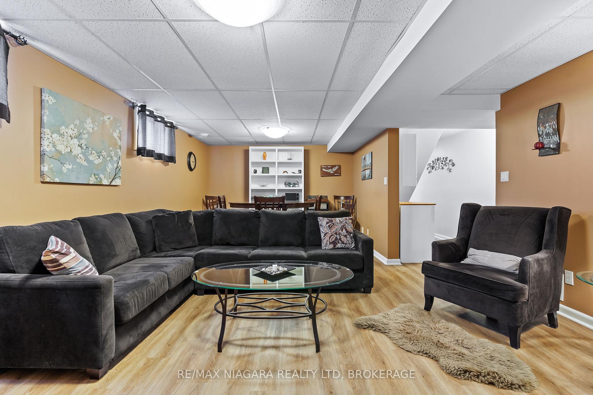 Photo 27 of 12262 Lakeshore Road, Wainfleet, Lakeshore — HOMEH