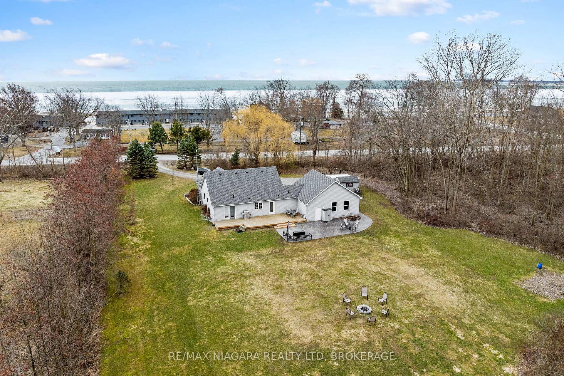 Photo 46 of 12262 Lakeshore Road, Wainfleet, Lakeshore — HOMEH