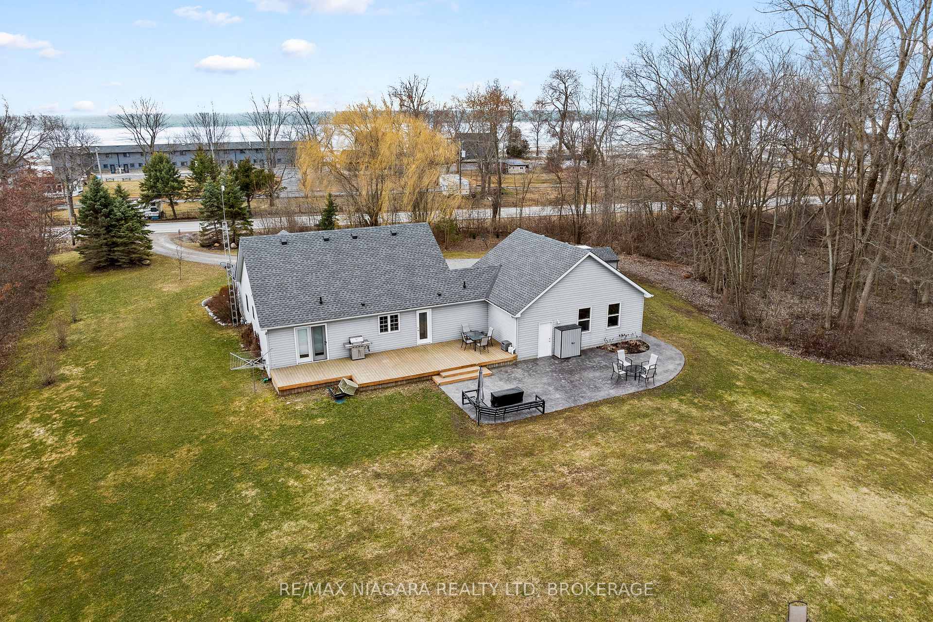 Photo 47 of 12262 Lakeshore Road, Wainfleet, Lakeshore — HOMEH