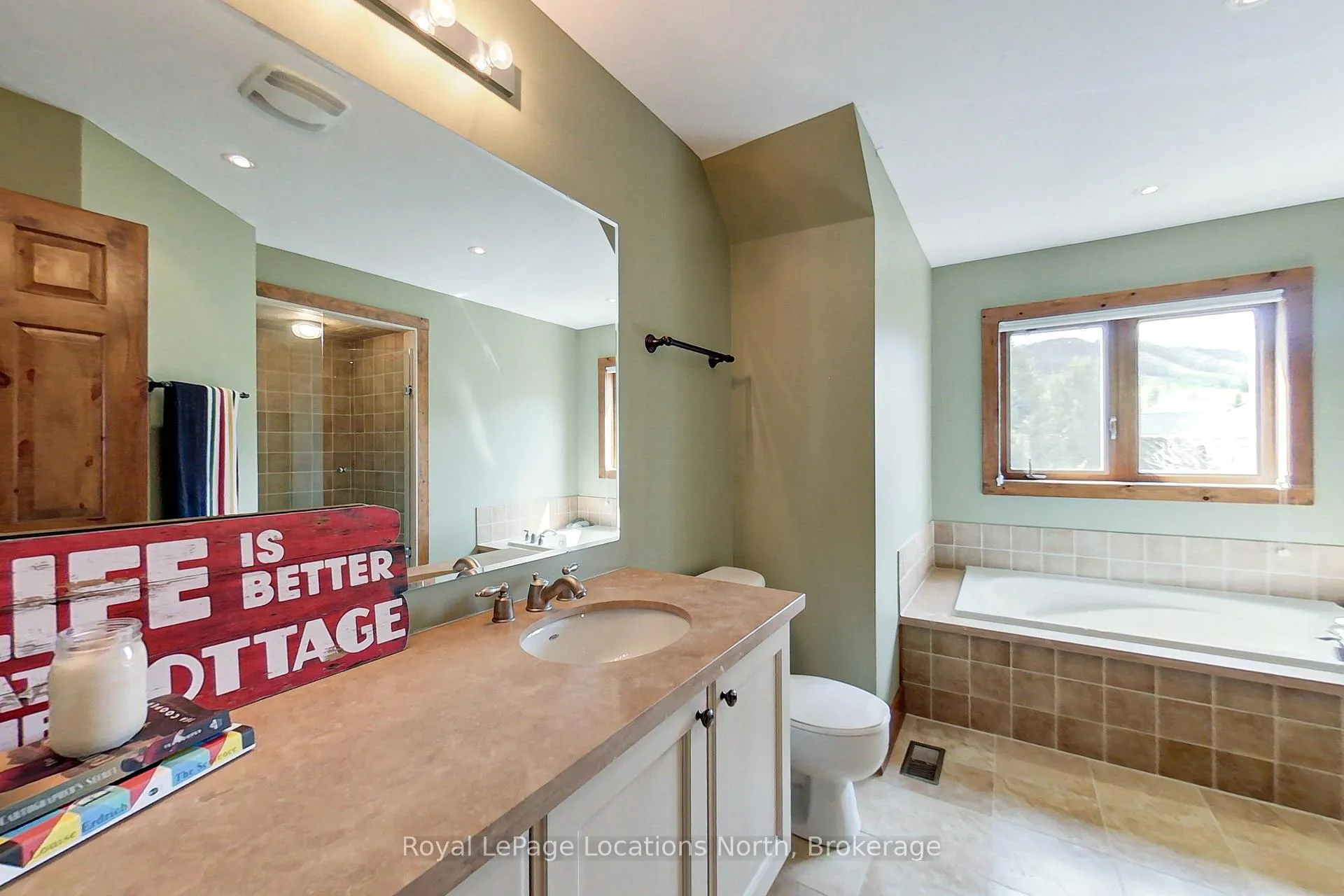 Photo 35 of 118 Venture Boulevard, Blue Mountains — HOMEH
