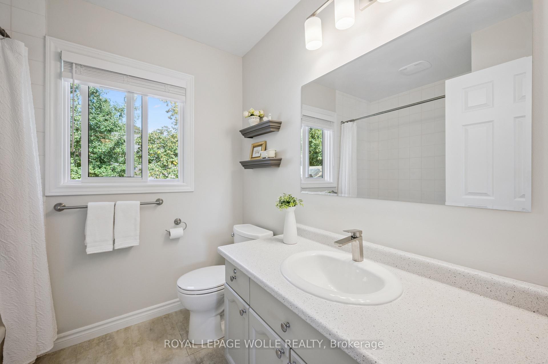 Photo 24 of 608 Osprey Drive, Waterloo — HOMEH