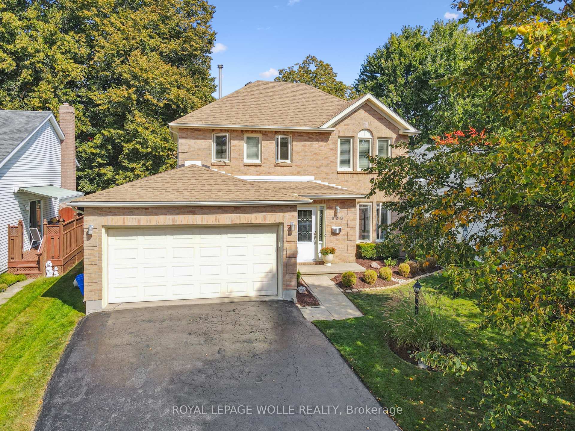Photo 40 of 608 Osprey Drive, Waterloo — HOMEH