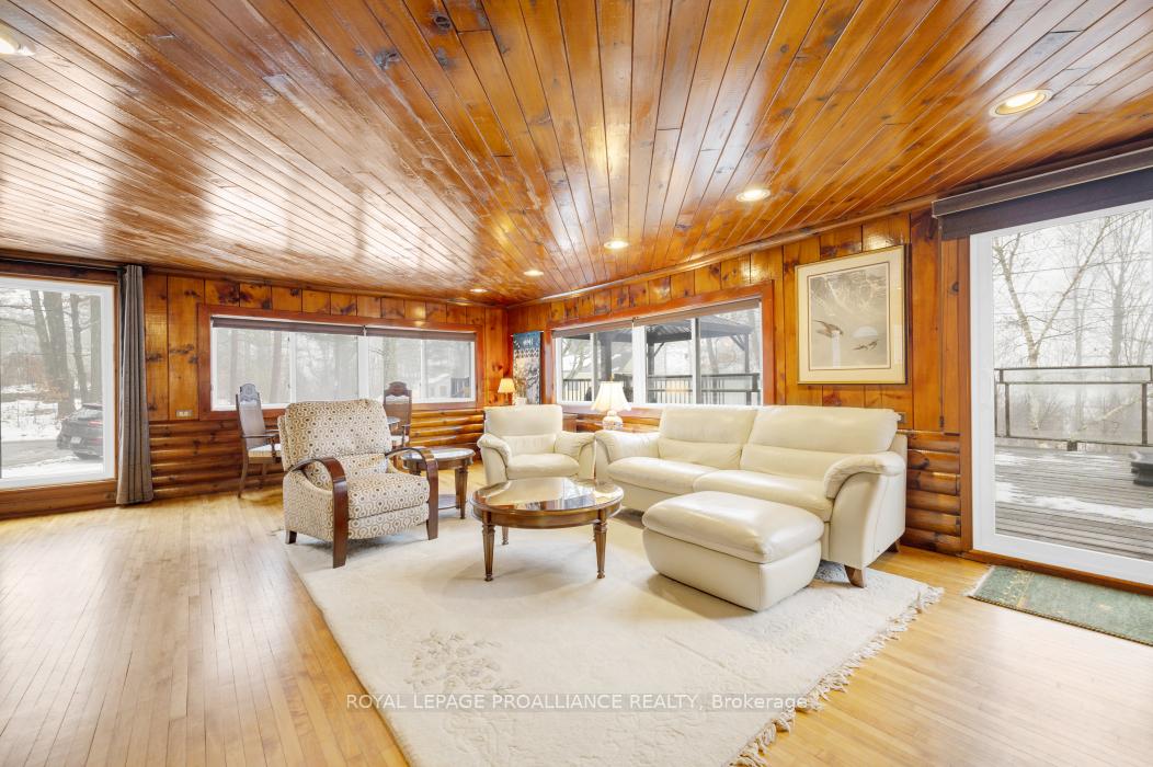 Photo 11 of 100 A&B Kanata Lane, Tweed, Hungerford (Twp) — HOMEH