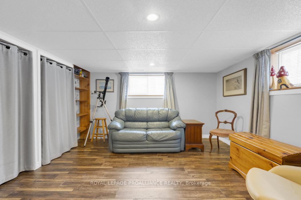 Photo 16 of 100 A&B Kanata Lane, Tweed, Hungerford (Twp) — HOMEH