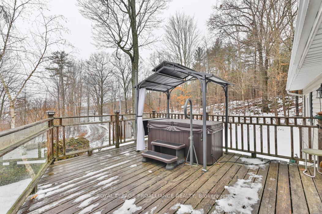 Photo 19 of 100 A&B Kanata Lane, Tweed, Hungerford (Twp) — HOMEH