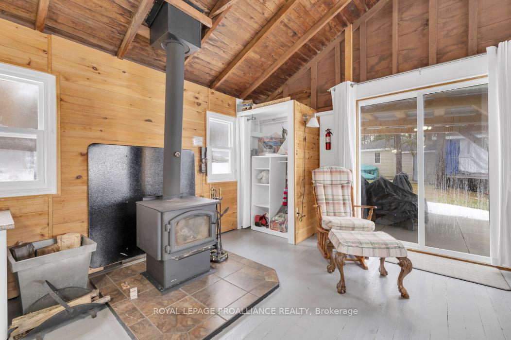 Photo 24 of 100 A&B Kanata Lane, Tweed, Hungerford (Twp) — HOMEH