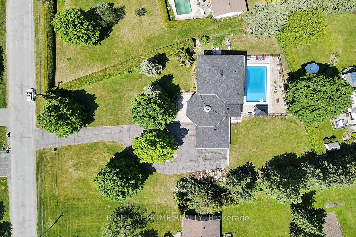 Photo 1 of 25 Bren Maur Road, Ottawa, Barrhaven - Hearts Desire — HOMEH