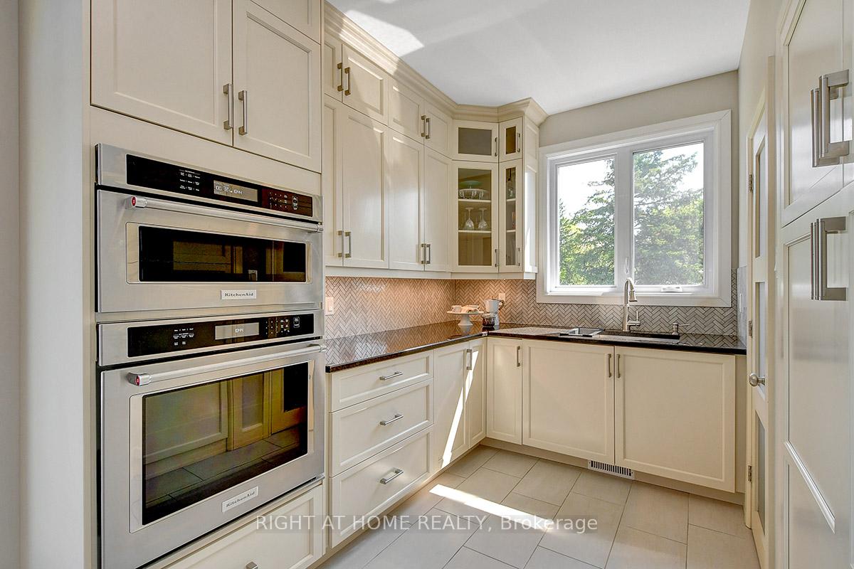 Photo 9 of 25 Bren Maur Road, Ottawa, Barrhaven - Hearts Desire — HOMEH