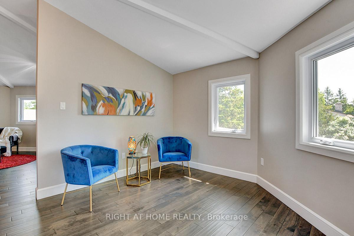 Photo 20 of 25 Bren Maur Road, Ottawa, Barrhaven - Hearts Desire — HOMEH