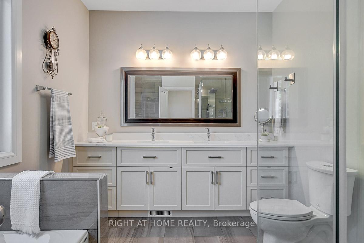 Photo 21 of 25 Bren Maur Road, Ottawa, Barrhaven - Hearts Desire — HOMEH
