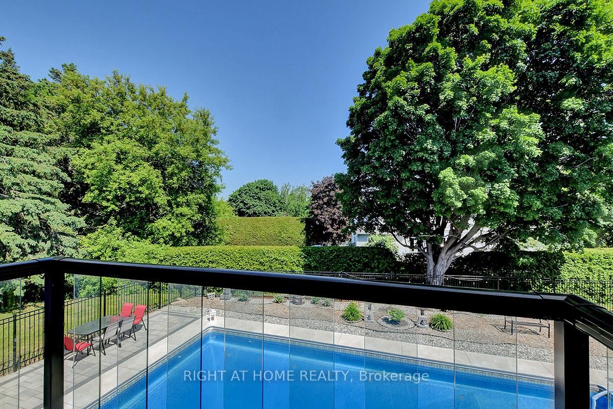 Photo 25 of 25 Bren Maur Road, Ottawa, Barrhaven - Hearts Desire — HOMEH