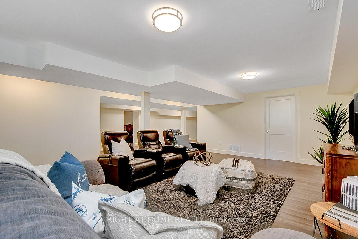 Photo 36 of 25 Bren Maur Road, Ottawa, Barrhaven - Hearts Desire — HOMEH