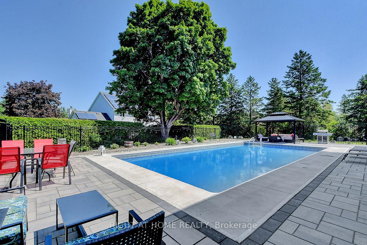 Photo 37 of 25 Bren Maur Road, Ottawa, Barrhaven - Hearts Desire — HOMEH