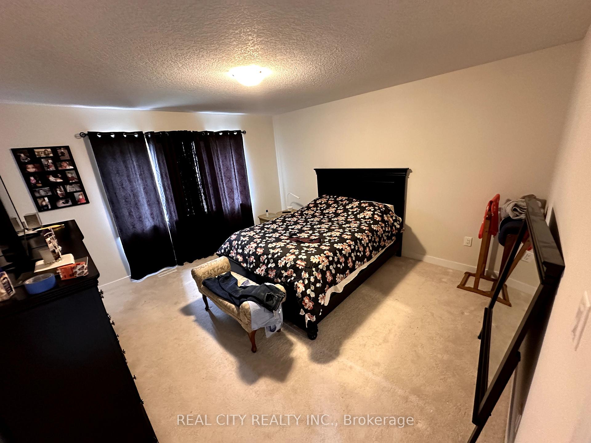 Photo 8 of 91 Keelson Street, Welland, Dain City — HOMEH