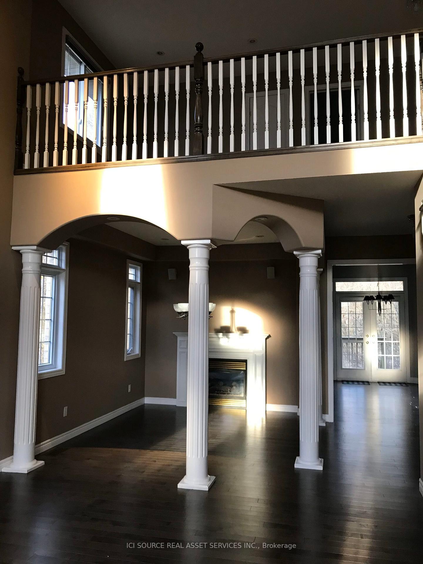 Photo 3 of 808 Grey Alder Court, Waterloo, Columbia Forest — HOMEH