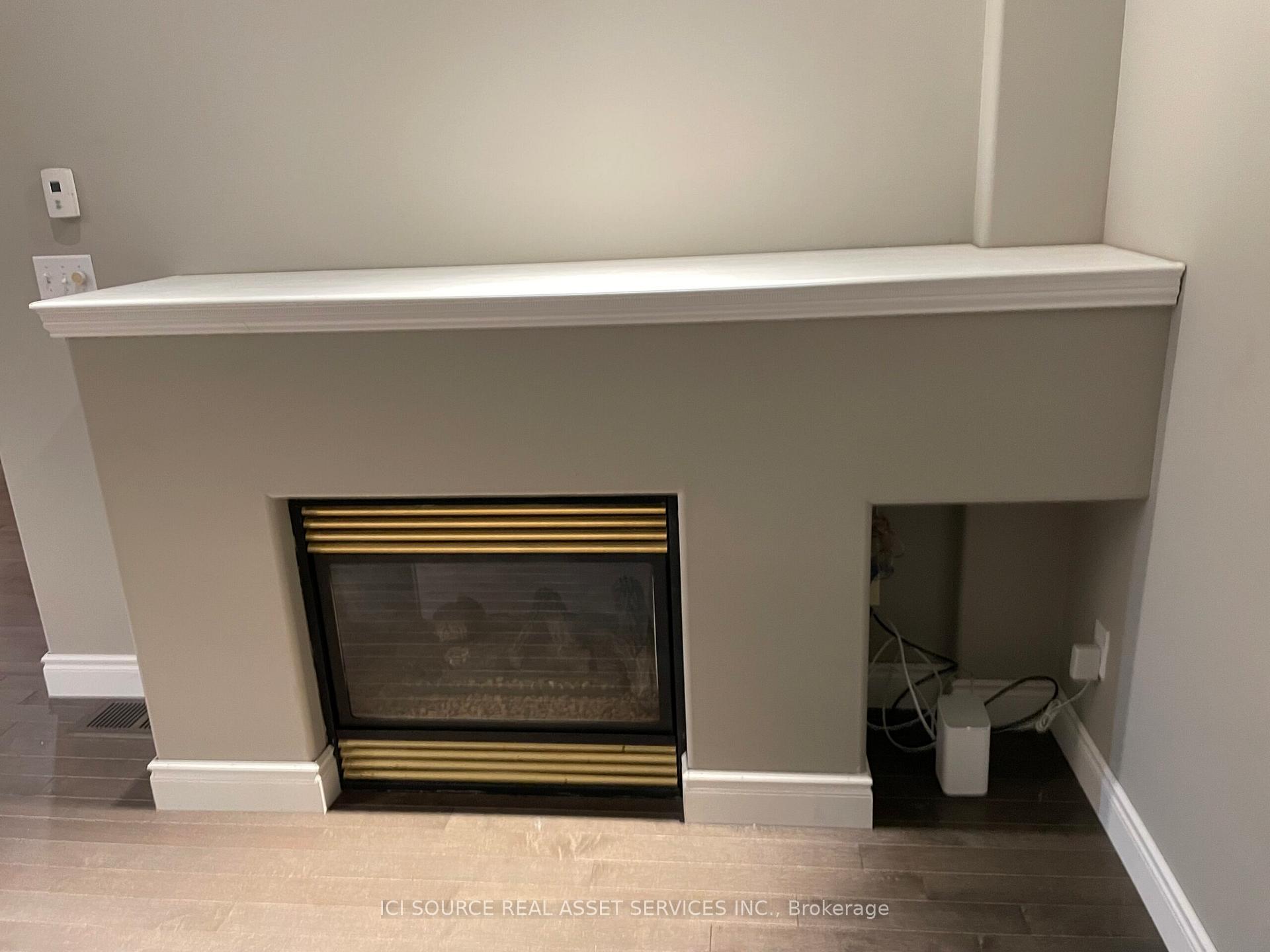 Photo 4 of 808 Grey Alder Court, Waterloo, Columbia Forest — HOMEH