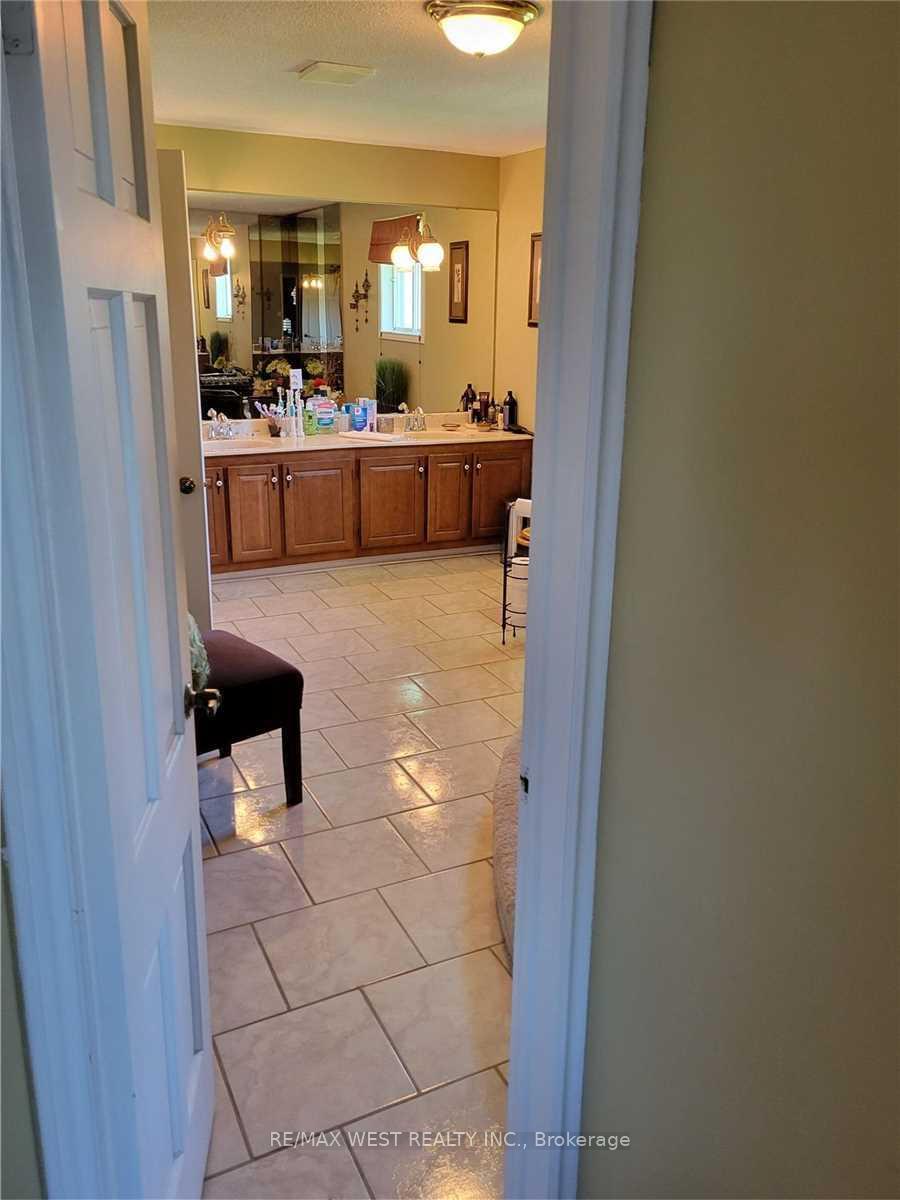 Photo 6 of 52161 Willford Road, Wainfleet, Marshville/Winger — HOMEH