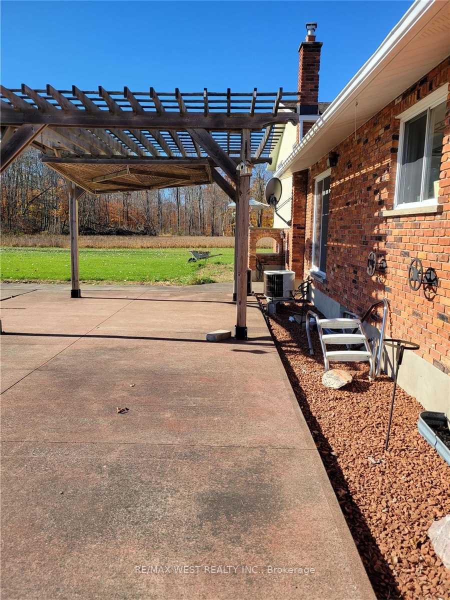 Photo 9 of 52161 Willford Road, Wainfleet, Marshville/Winger — HOMEH