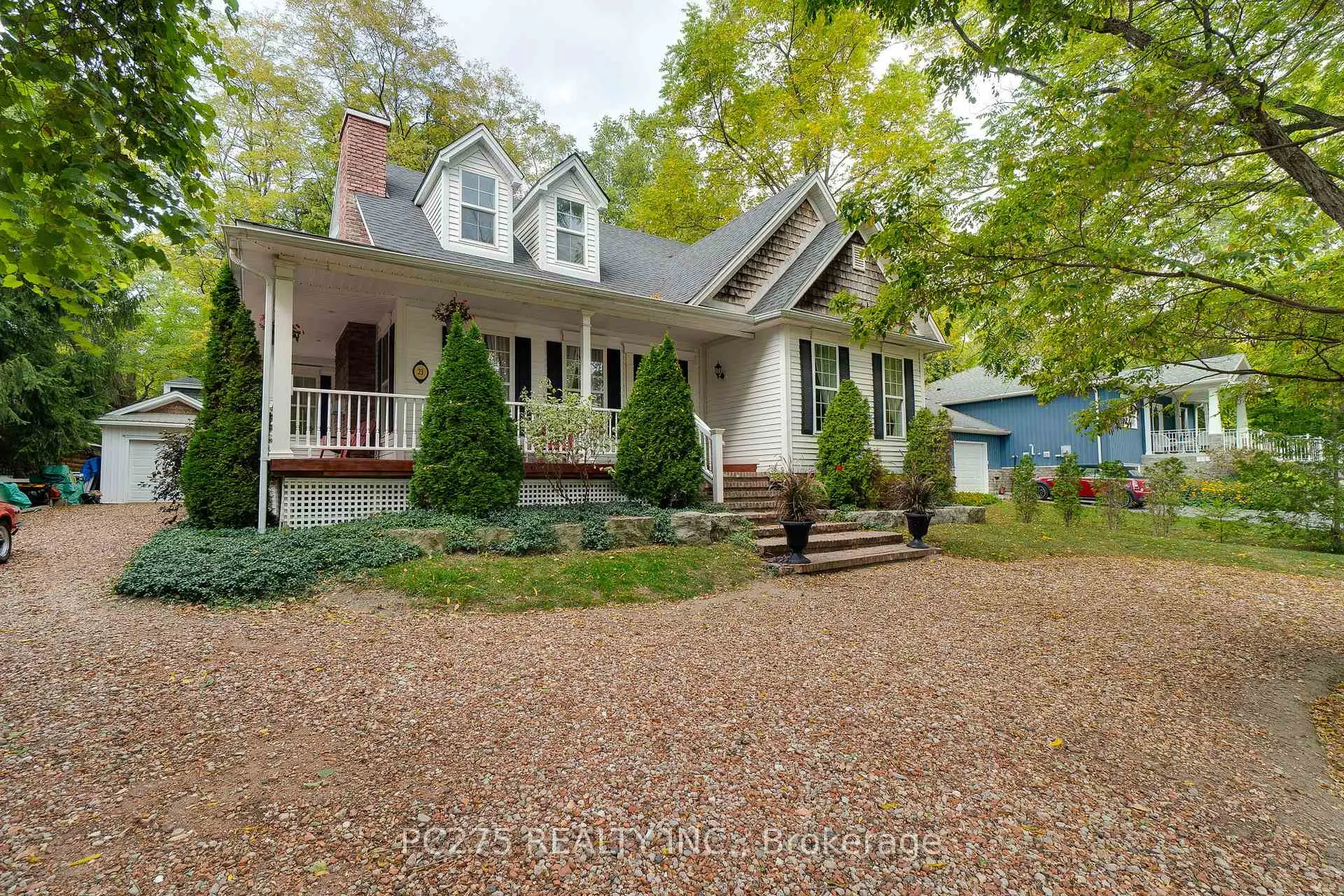 Photo 1 of 23 Mactavesh Crescent, Bluewater, Bayfield — HOMEH