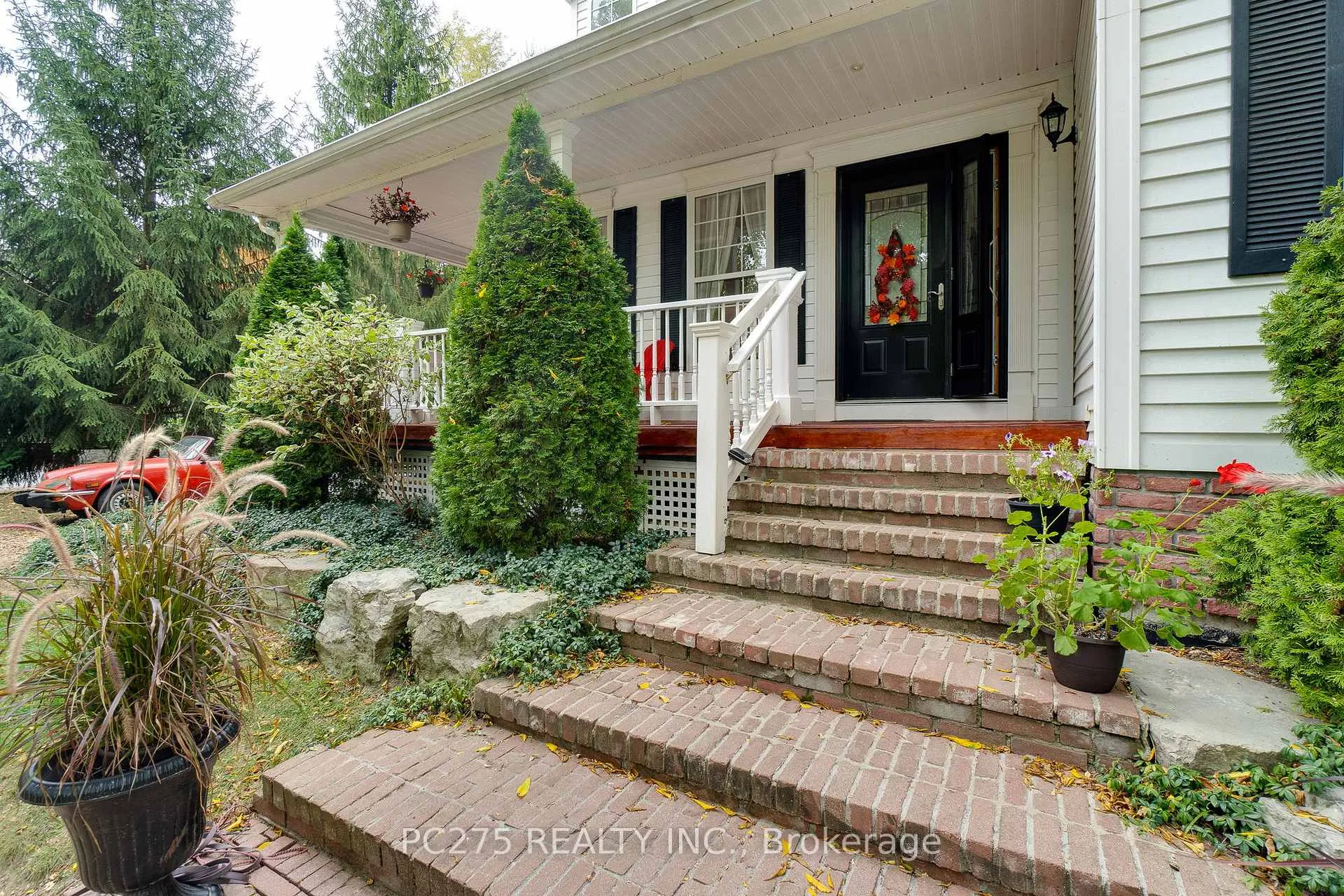 Photo 83 of 23 Mactavesh Crescent, Bluewater, Bayfield — HOMEH