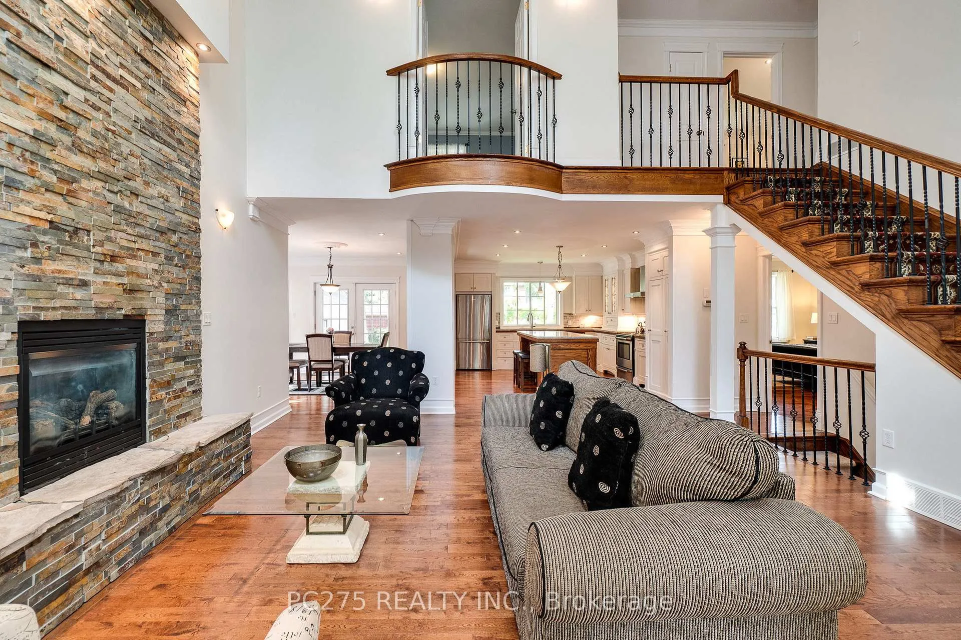Photo 12 of 23 Mactavesh Crescent, Bluewater, Bayfield — HOMEH