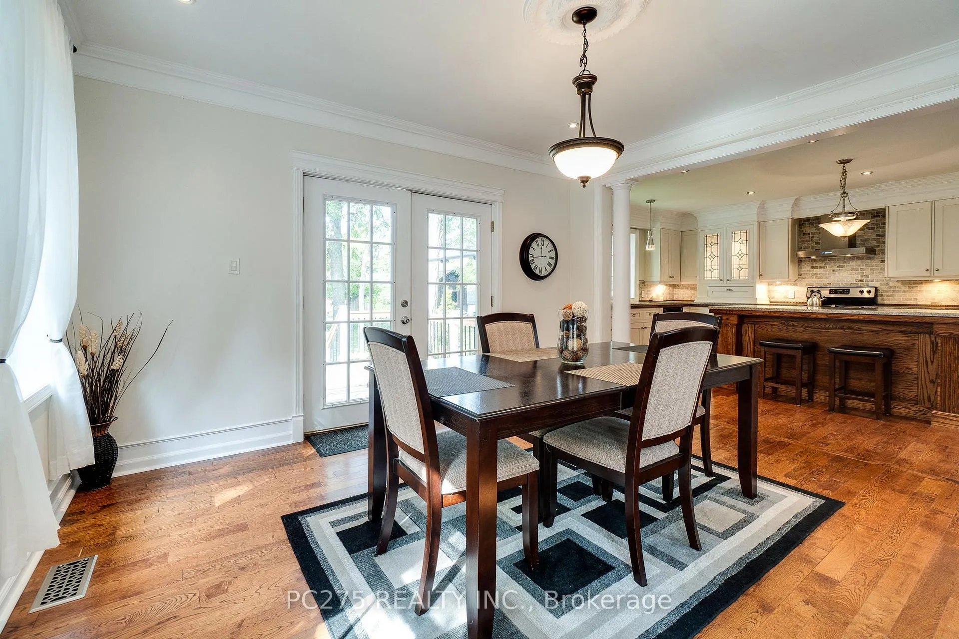 Photo 19 of 23 Mactavesh Crescent, Bluewater, Bayfield — HOMEH