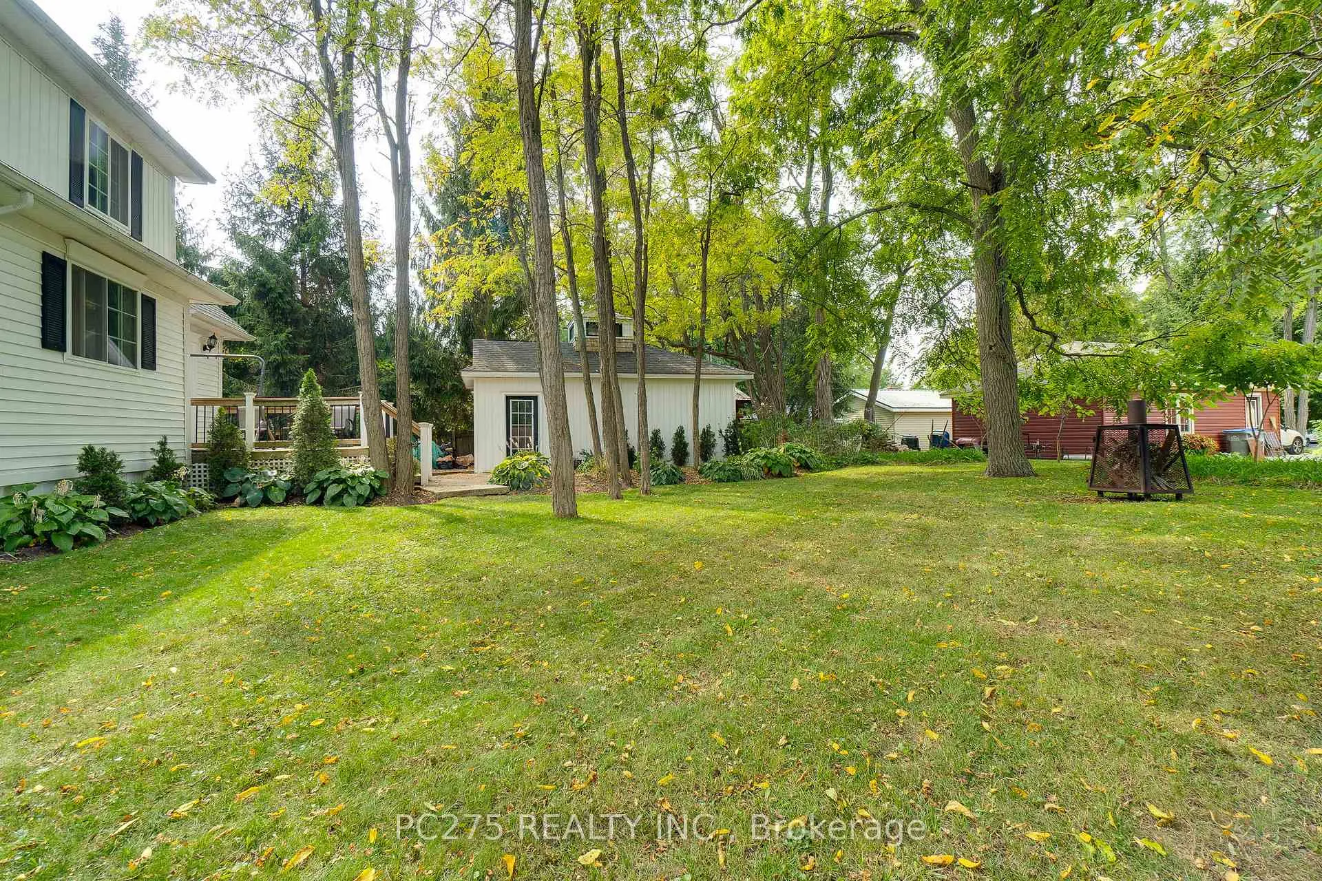 Photo 51 of 23 Mactavesh Crescent, Bluewater, Bayfield — HOMEH