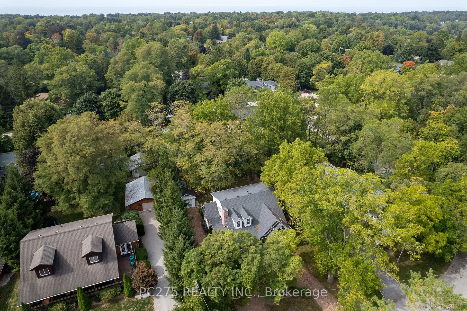 Photo 61 of 23 Mactavesh Crescent, Bluewater, Bayfield — HOMEH