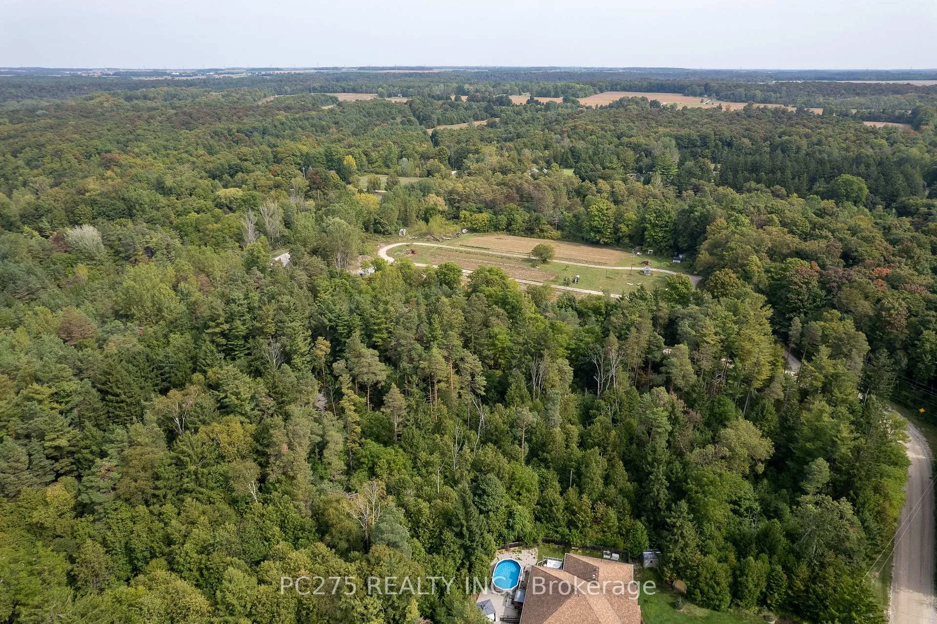 Photo 63 of 23 Mactavesh Crescent, Bluewater, Bayfield — HOMEH