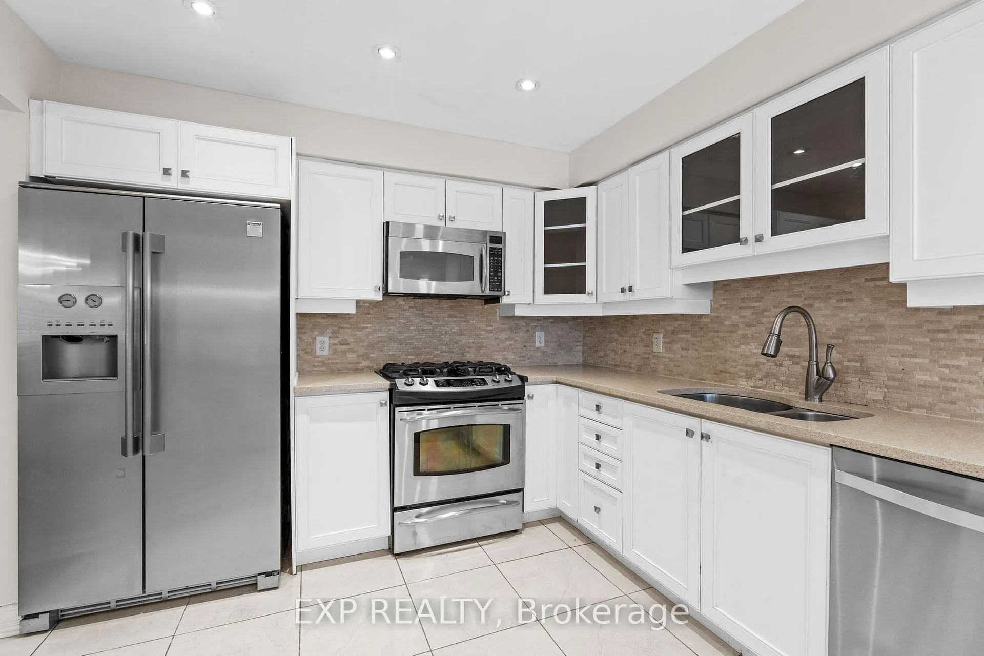 Photo 17 of 552 Ashbourne Crescent, Ottawa, Barrhaven - Stonebridge — HOMEH