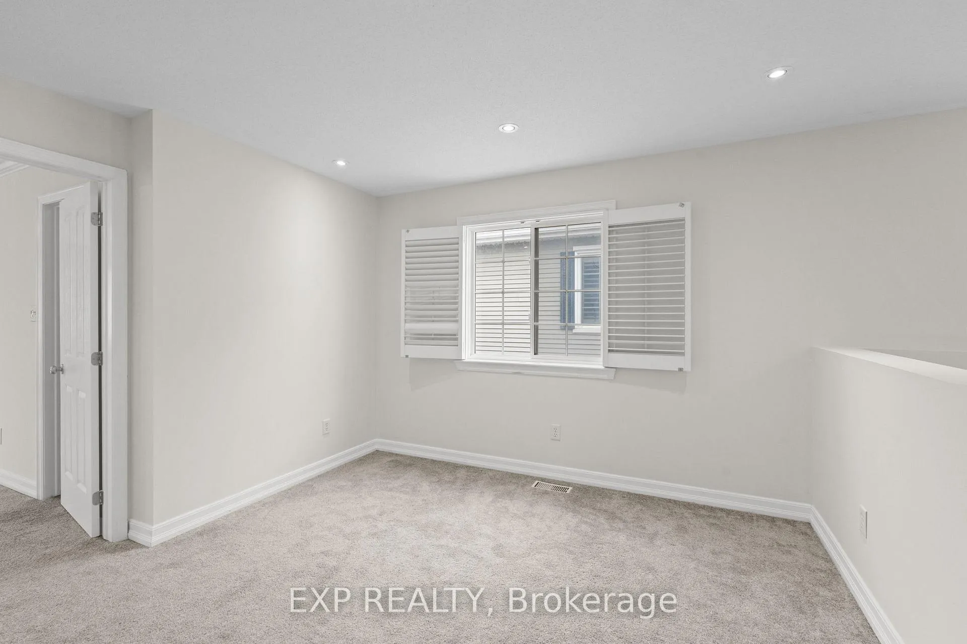 Photo 43 of 552 Ashbourne Crescent, Ottawa, Barrhaven - Stonebridge — HOMEH