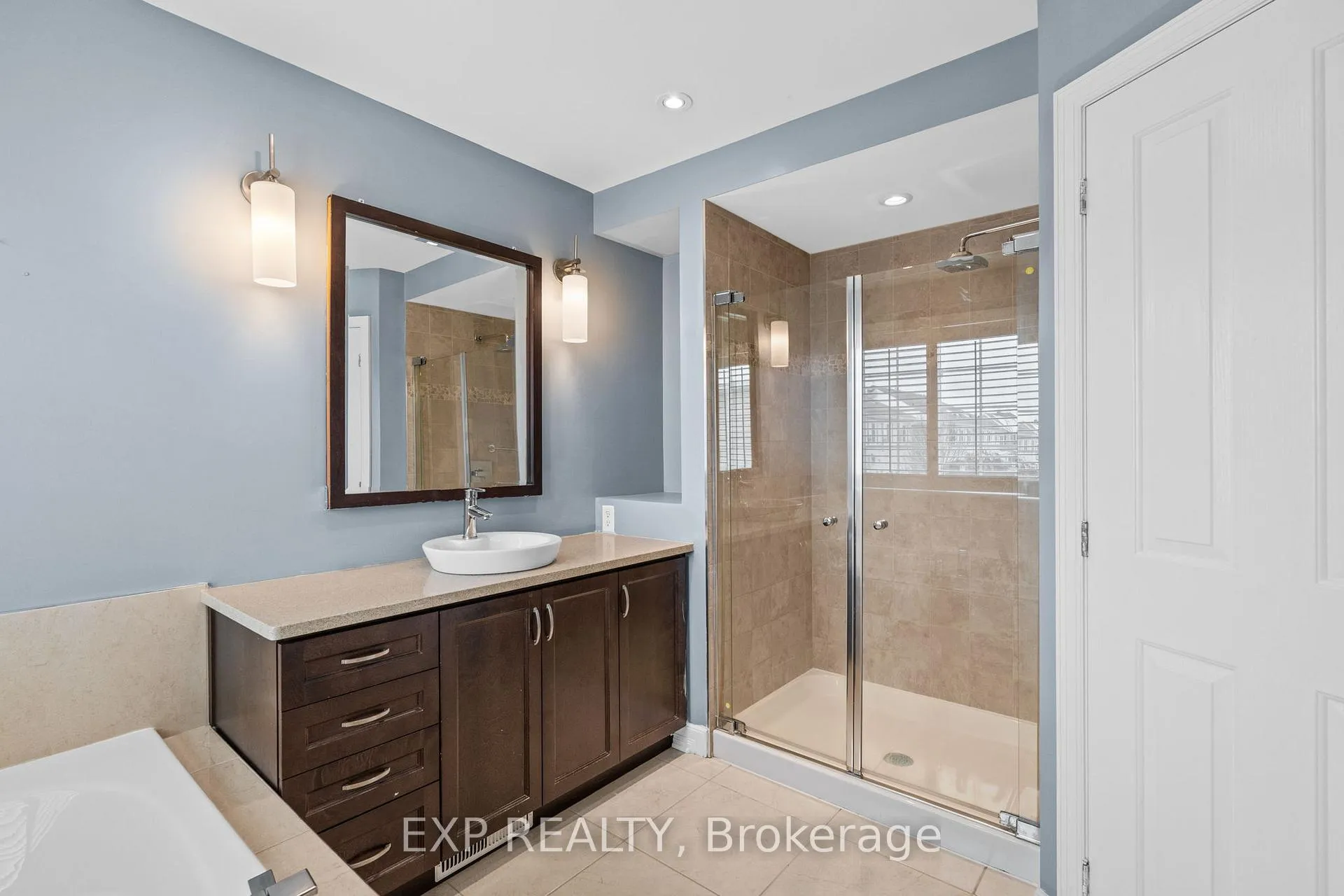 Photo 56 of 552 Ashbourne Crescent, Ottawa, Barrhaven - Stonebridge — HOMEH