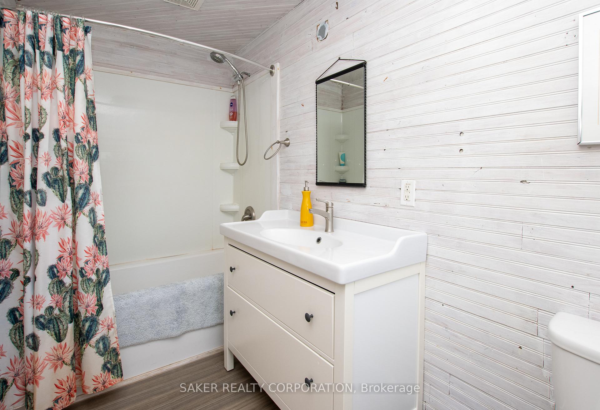 Photo 9 of 22663 Johnston Line, West Elgin, Rural West Elgin — HOMEH