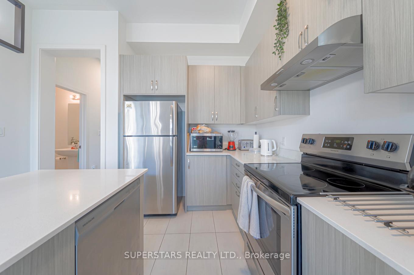 Photo 2 of 179 Carpaccio Avenue, Vaughan, Vellore Village — HOMEH