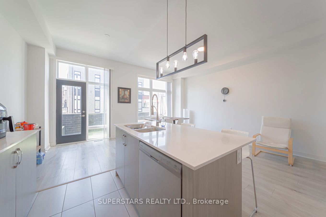 Photo 4 of 179 Carpaccio Avenue, Vaughan, Vellore Village — HOMEH
