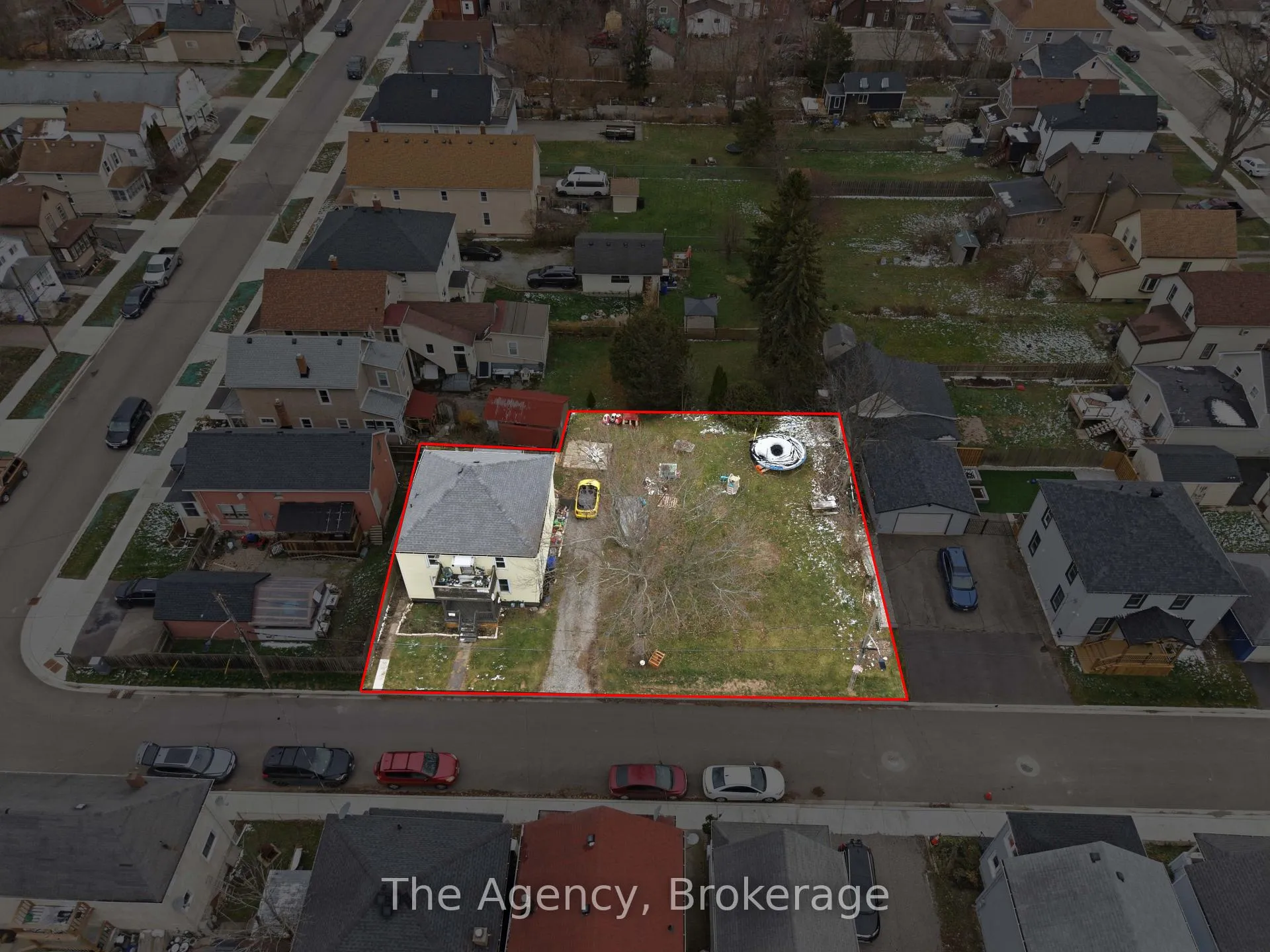 Photo 3 of 11 Patsy Avenue, Welland, Lincoln/Crowland — HOMEH