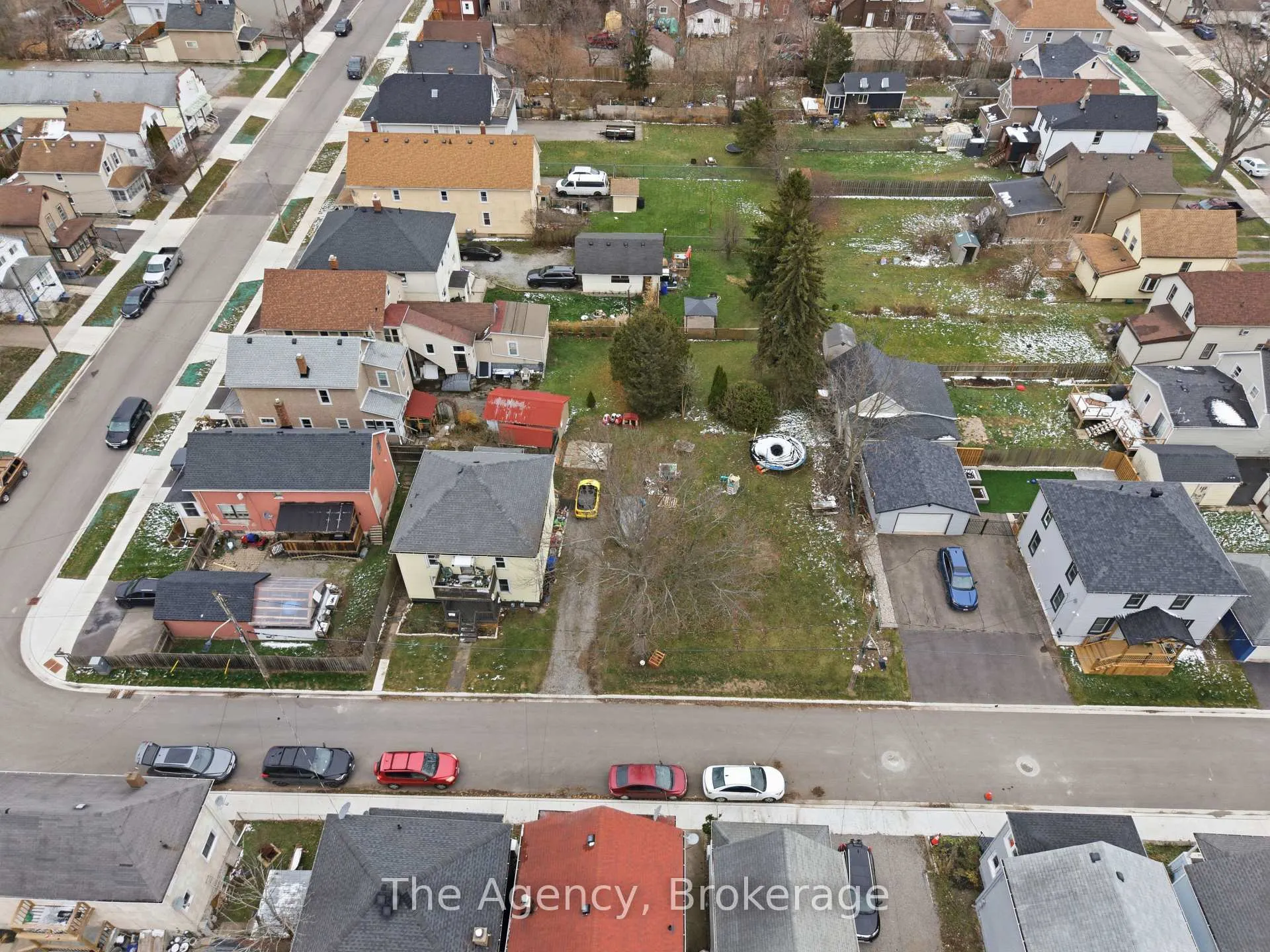 Photo 4 of 11 Patsy Avenue, Welland, Lincoln/Crowland — HOMEH