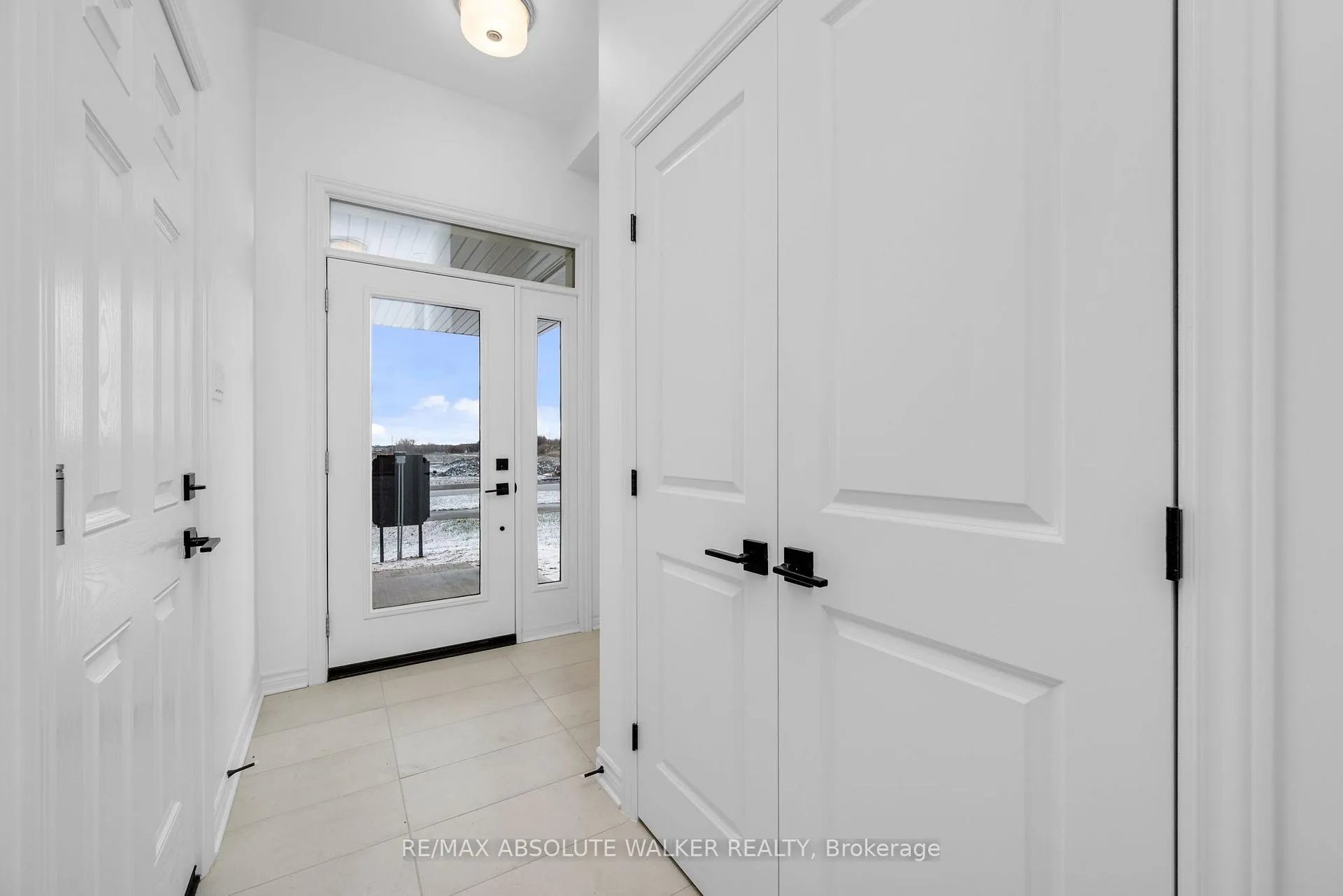 Photo 5 of 154 Kerala Place, Ottawa, Blossom Park/Kemp Park/Findlay Creek — HOMEH