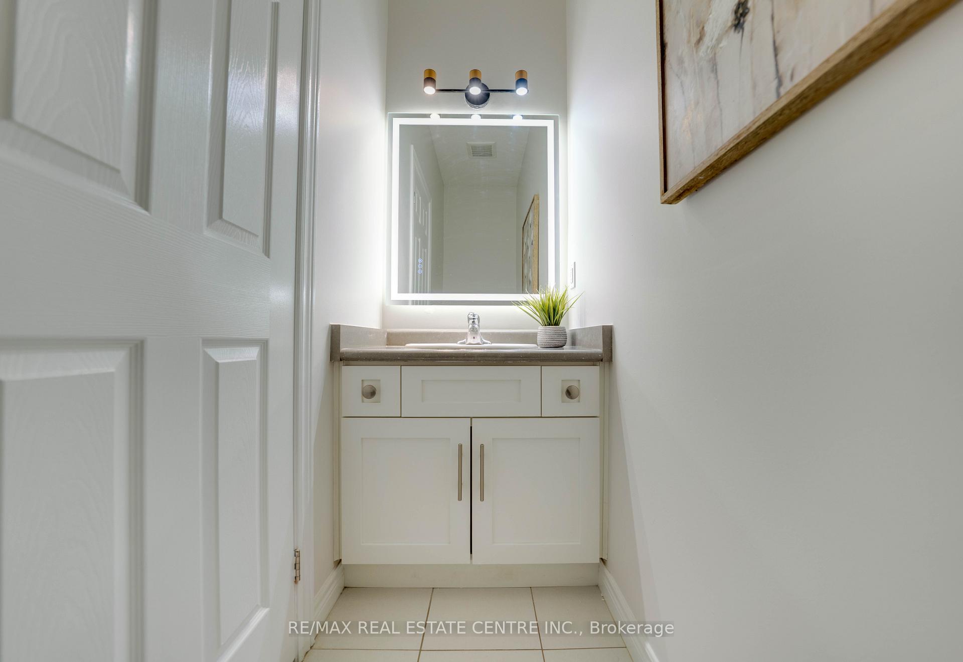 Photo 19 of 408 Wild Calla Street, Waterloo, Vista Hills — HOMEH