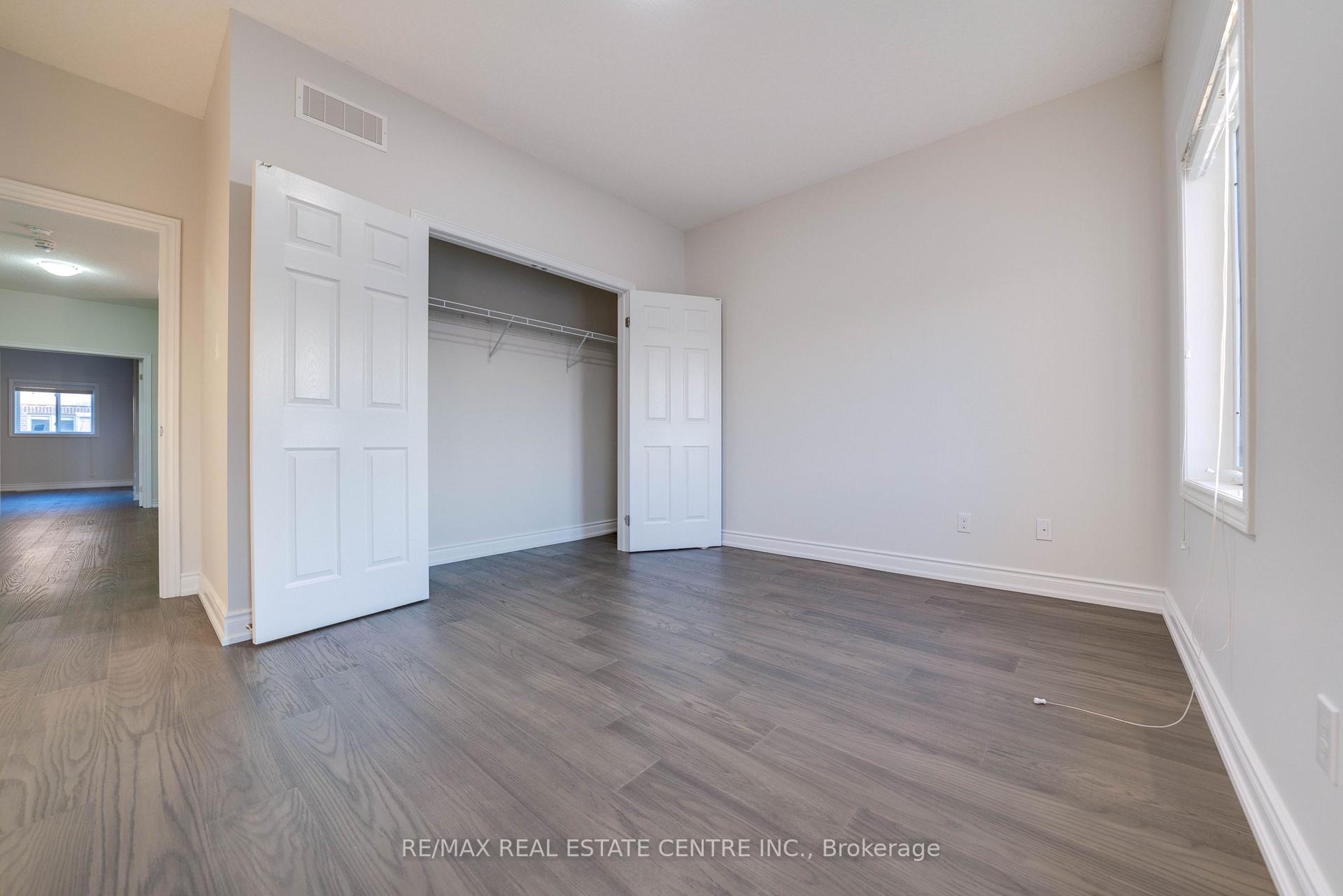 Photo 37 of 408 Wild Calla Street, Waterloo, Vista Hills — HOMEH