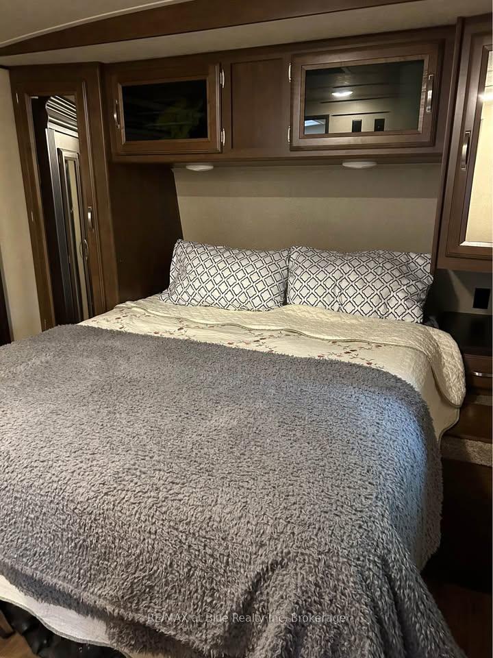 Photo 9 of Unit H 21, 7489 Sideraod 5 E, Wellington North, Rural Wellington North — HOMEH