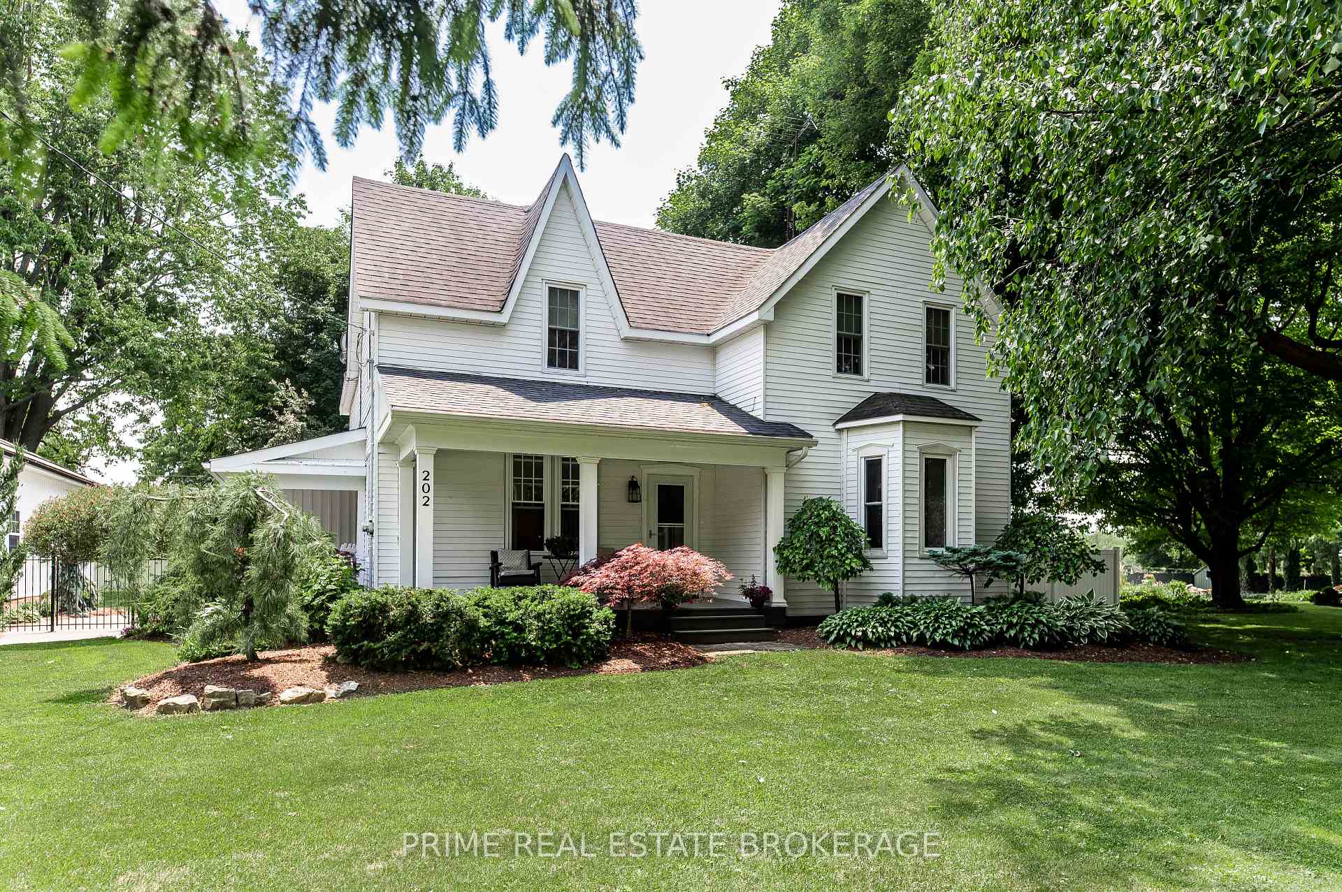 Photo 2 of 202 Queen Street, West Elgin, Rodney — HOMEH